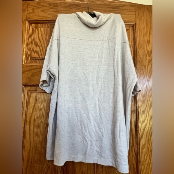 Gap - Turtleneck Sweater Poncho - Picture 3 of 4